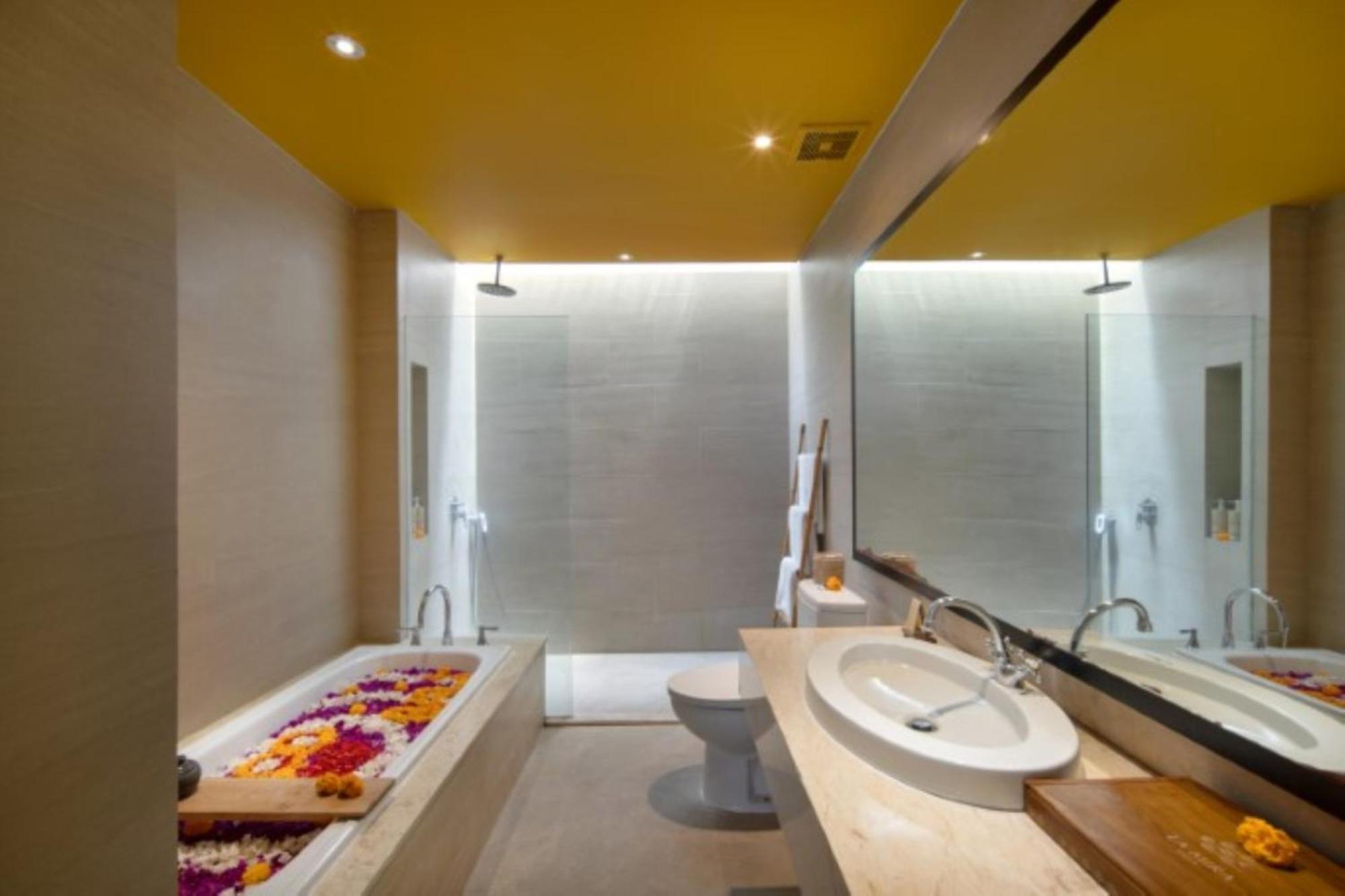 Villa La Mira Seminyak By Ini Vie Hospitality *